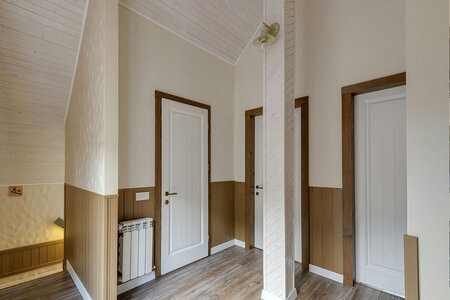 Innerdører til hus og leilighet – slik velger du dører som både ser bra ut og demper lyd