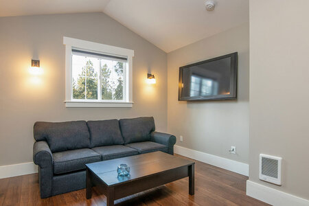 Vinduer og dører i utleiebolig – slik gir du leietakerne komfort og holder kostnadene nede