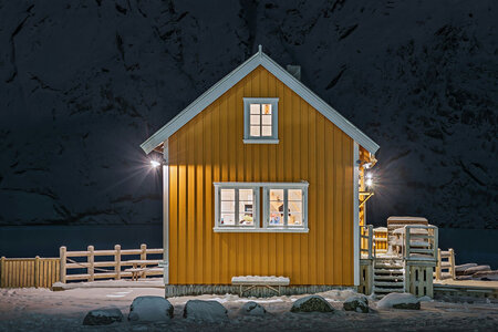 Er PVC-vinduer egentlig vedlikeholdsfrie? Sannheten i norsk klima